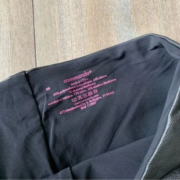 Commando women’s control top faux leather high rise legging black size medium - Picture 7 of 9